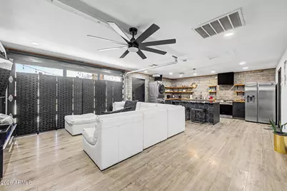 1413 E Edgemont Avenue, Phoenix, AZ 85006 - Photo 18