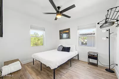 1413 E Edgemont Avenue, Phoenix, AZ 85006 - Photo 12