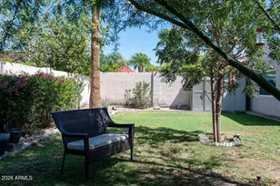 7702 E Palm Ln, Scottsdale, AZ 85257 - Photo 12