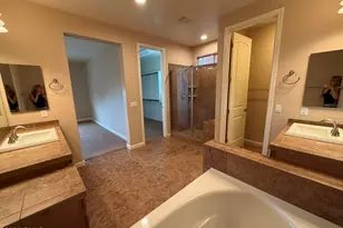 722 E Sipapu Dr, Gilbert, AZ 85297 - Photo 16