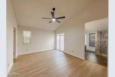 7829 N 21st Lane, Phoenix, AZ 85021 - Photo 18