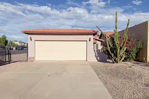 7829 N 21st Ln, Phoenix, AZ 85021 - Photo 2