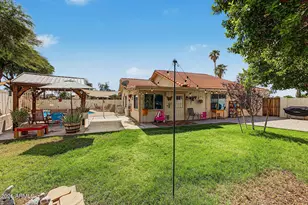 1081 N Willow St, Chandler, AZ 85226 - Photo 32