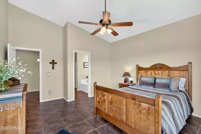 4423 E Smokehouse Trail, Cave Creek, AZ 85331 - Photo 16