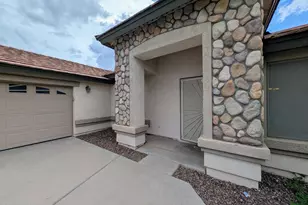 15748 W Paradise Ln, Surprise, AZ 85374 - Photo 8