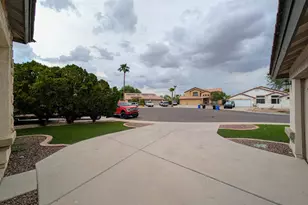 15748 W Paradise Ln, Surprise, AZ 85374 - Photo 6