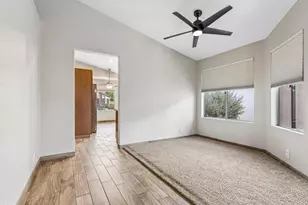 4327 E Siesta Ln, Phoenix, AZ 85050 - Photo 12