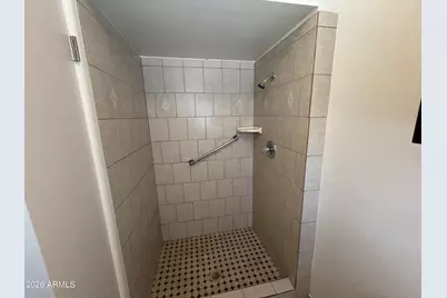 7556 W Turney Avenue, Phoenix, AZ 85033 - Photo 14
