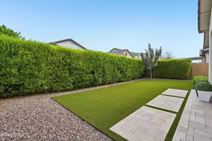 2108 E Warbler Rd, Gilbert, AZ 85297 - Photo 32