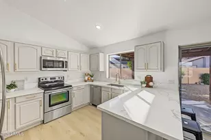 18836 N 2nd Dr, Phoenix, AZ 85027 - Photo 6