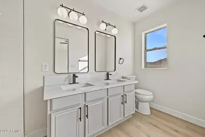 18836 N 2nd Drive, Phoenix, AZ 85027 - Photo 12