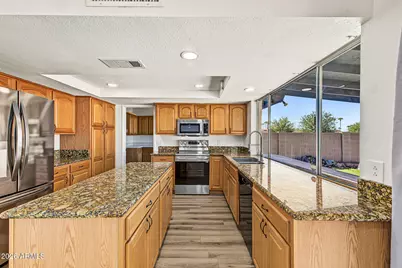 17030 N 31st Avenue, Phoenix, AZ 85053 - Photo 4