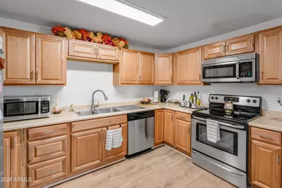 3710 E Ludlow Drive, Phoenix, AZ 85032 - Photo 10