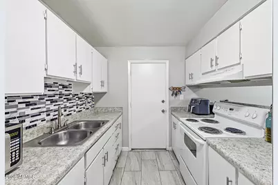 5343 W Lewis Avenue, Phoenix, AZ 85035 - Photo 8