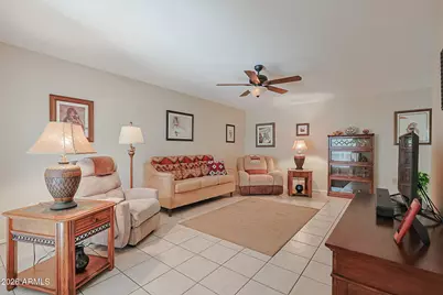 10841 W Santa Fe Drive, Sun City, AZ 85351 - Photo 6