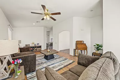 9218 W Saint John Road, Peoria, AZ 85382 - Photo 10