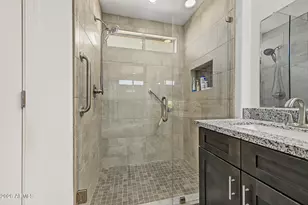 9218 W St John Rd, Peoria, AZ 85382 - Photo 26