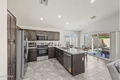 9218 W Saint John Road, Peoria, AZ 85382 - Photo 16