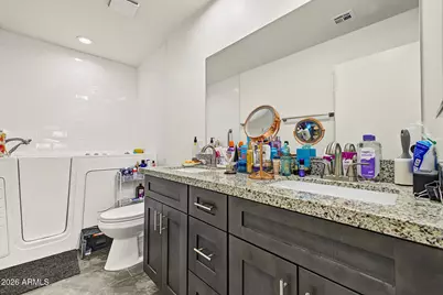 9218 W Saint John Road, Peoria, AZ 85382 - Photo 32
