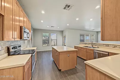 45580 W Starlight Drive, Maricopa, AZ 85139 - Photo 18