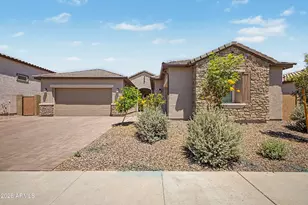 7646 W Desert Spoon Dr, Peoria, AZ 85383 - Photo 1