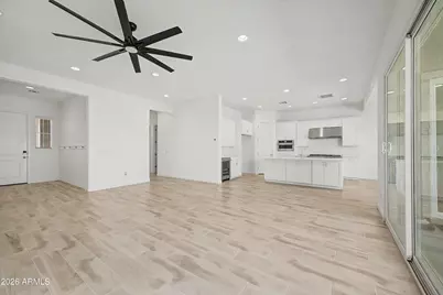 7646 W Desert Spoon Drive, Peoria, AZ 85383 - Photo 10