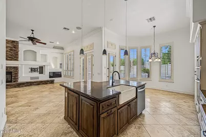 5261 S Bradshaw Place, Chandler, AZ 85249 - Photo 16