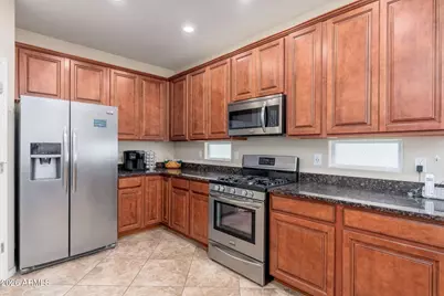 12935 W Flynn Lane, Glendale, AZ 85307 - Photo 8