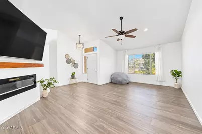 15328 N 87th Avenue, Peoria, AZ 85381 - Photo 6