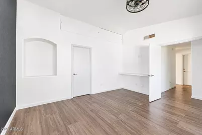15328 N 87th Avenue, Peoria, AZ 85381 - Photo 4
