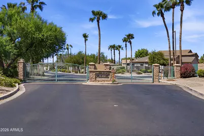 13669 W Cypress Street, Goodyear, AZ 85395 - Photo 38