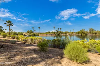 13669 W Cypress Street, Goodyear, AZ 85395 - Photo 44