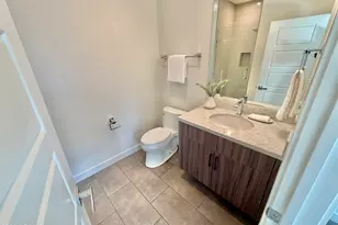 3233 N 70th St, Scottsdale, AZ 85251 - Photo 18