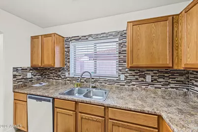 16117 N 26th Place, Phoenix, AZ 85032 - Photo 10