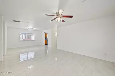 16117 N 26th Place, Phoenix, AZ 85032 - Photo 2