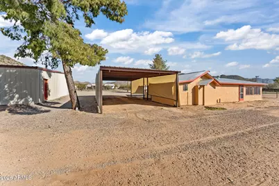 22905 W Ranch Road, Congress, AZ 85332 - Photo 8