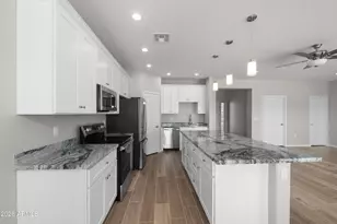 3835 N Hohokam Dr, Eloy, AZ 85131 - Photo 6