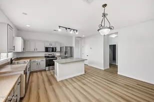 45339 W Gavilan Dr, Maricopa, AZ 85139 - Photo 8