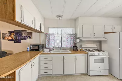 2900 W Superstition Boulevard #71, Apache Junction, AZ 85120 - Photo 14