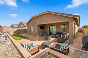 18434 W Ida Ln, Surprise, AZ 85387 - Photo 18