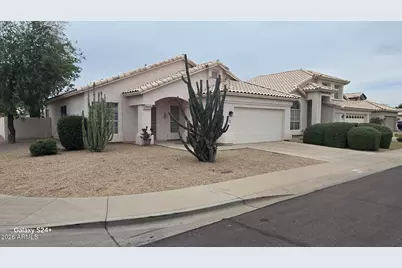 1101 W Monte Cristo Avenue, Phoenix, AZ 85023 - Photo 1