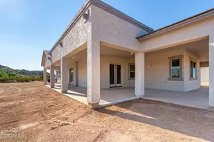 9322 W Limestone Mountain Dr, Casa Grande, AZ 85194 - Photo 2