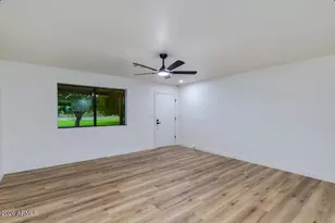 7101 N Perryville Rd, Waddell, AZ 85355 - Photo 10