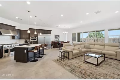 2522 E Pleasant Lane, Phoenix, AZ 85042 - Photo 4