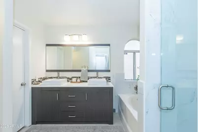 16646 N 33rd Way, Phoenix, AZ 85032 - Photo 14