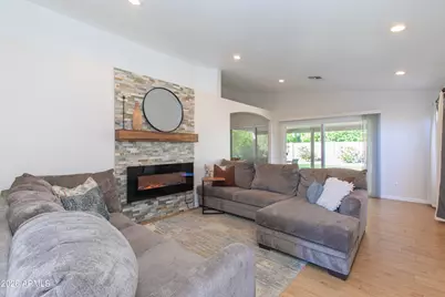 16646 N 33rd Way, Phoenix, AZ 85032 - Photo 4