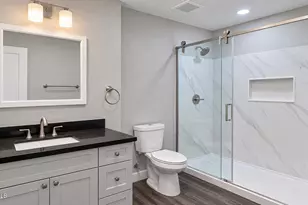 3817 N 59th Dr, Phoenix, AZ 85033 - Photo 12