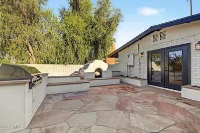 352 W Southern Hills Road, Phoenix, AZ 85023 - Photo 76