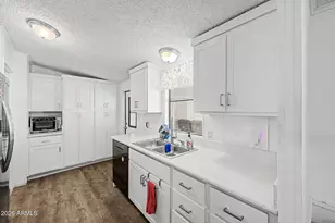 11000 N 91st Ave, Peoria, AZ 85345 - Photo 10