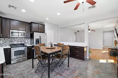 2416 S 104th Lane, Tolleson, AZ 85353 - Photo 8